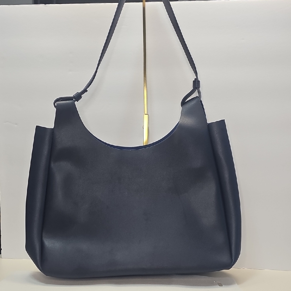 Neiman Marcus Midnight Blue Shoulder‎ Bag EUC